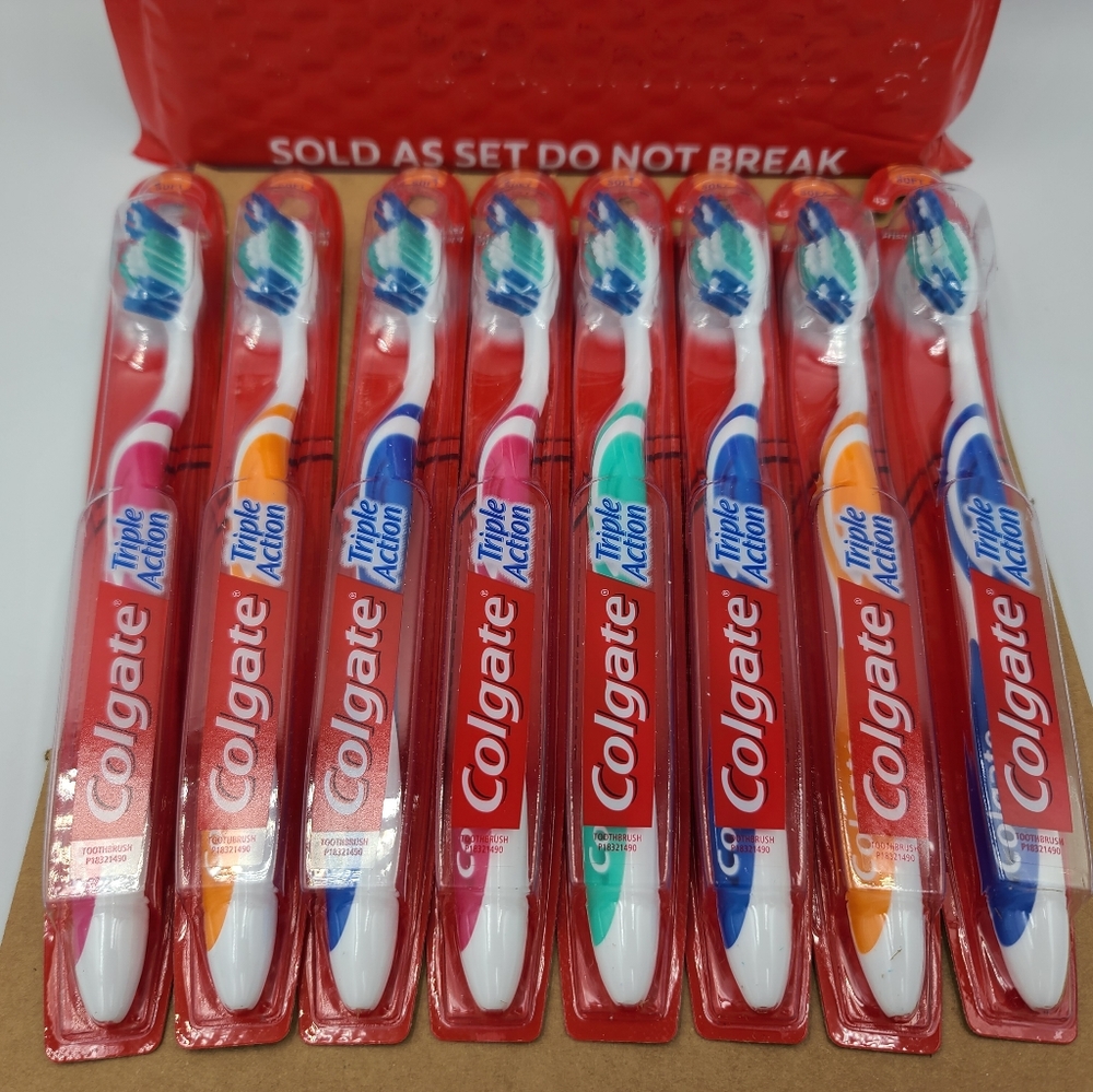 8 Count Colgate Soft Tip Toothbrush Pack - Picture 2 of 6